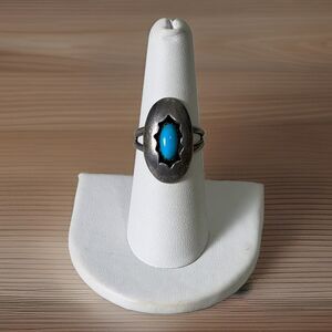 Vintage Native Turquoise Shadowbox Size 7.25 Sterling Ring